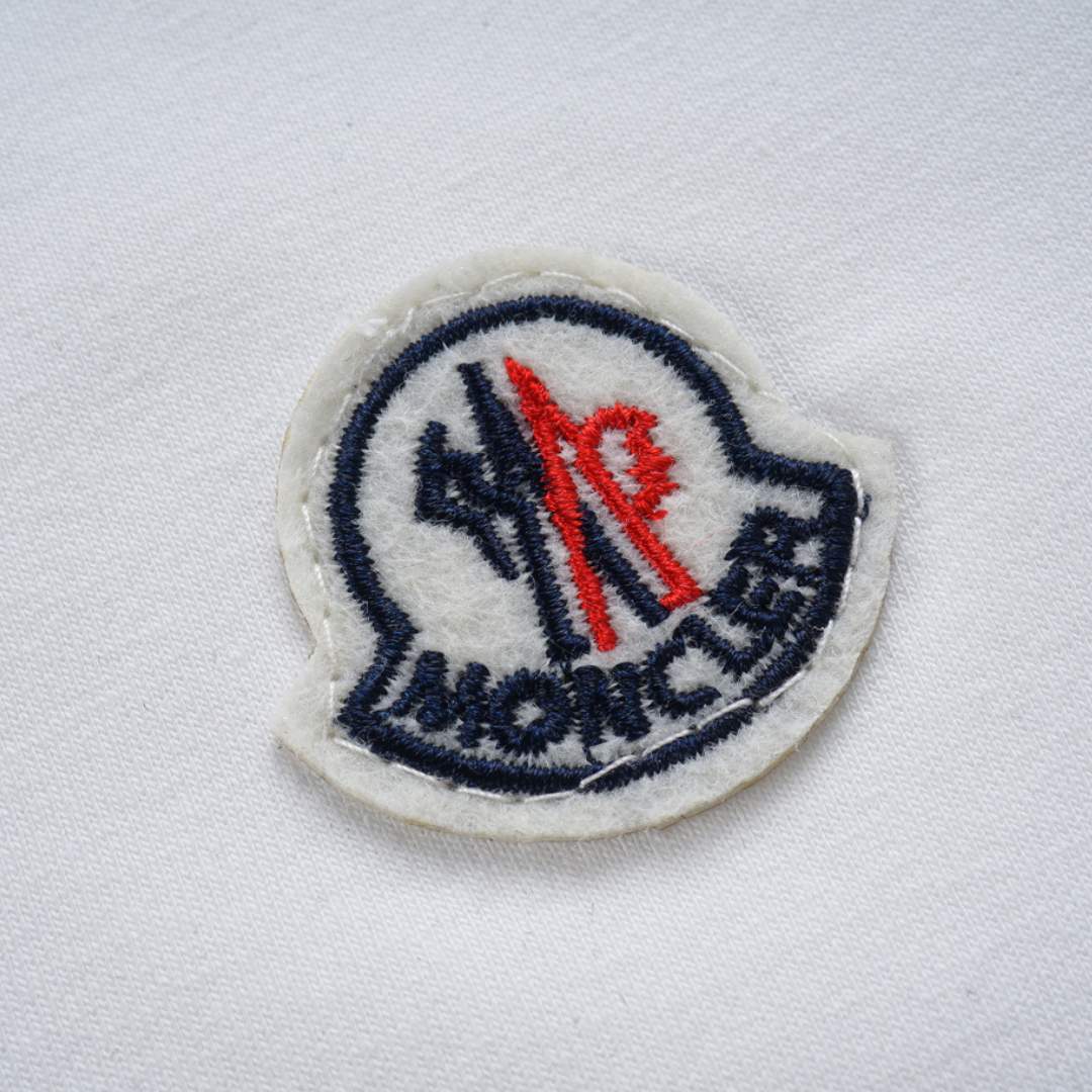 Moncler Luxus Herren Shorts – Stilvoller Sommer Komfort in Premium Qualität