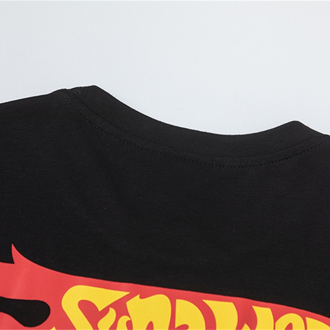 Stylisches Syna World Streetwear T-Shirt aus London – Urbaner Look für Dich