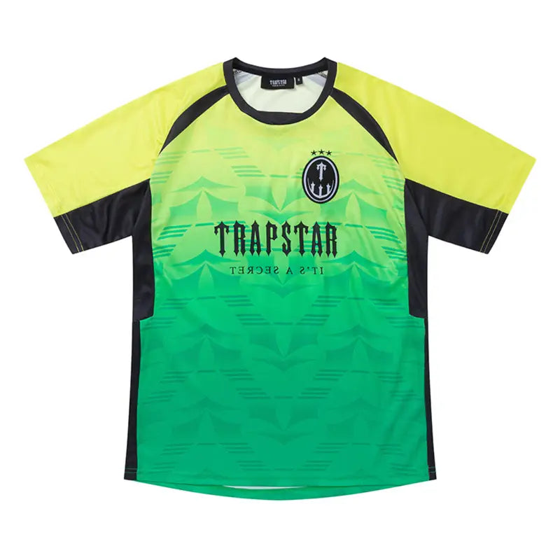 Trapstar Irongate Gradient T-Shirt – Stylisches Gelb-Grün Streetwear Oberteil für Herren
