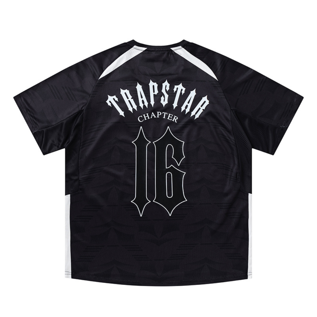 Trapstar Irongate Gradient Triple Black T-Shirt: Exklusives Streetwear Baumwollshirt für Herren