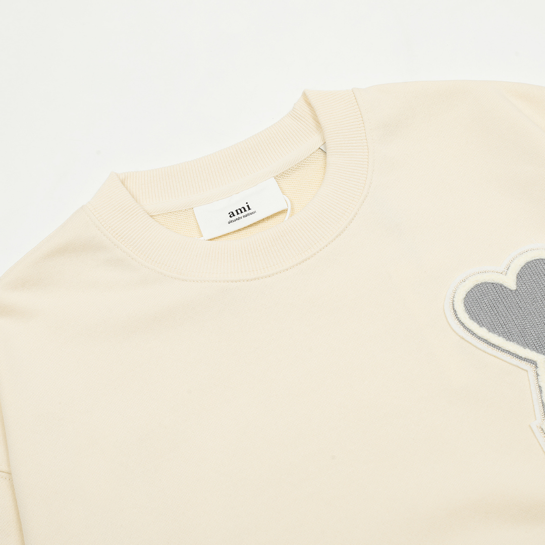 Hochwertiger AMI Paris Unisex Kapuzenpullover – Stilvoller Komfort für jeden Tag