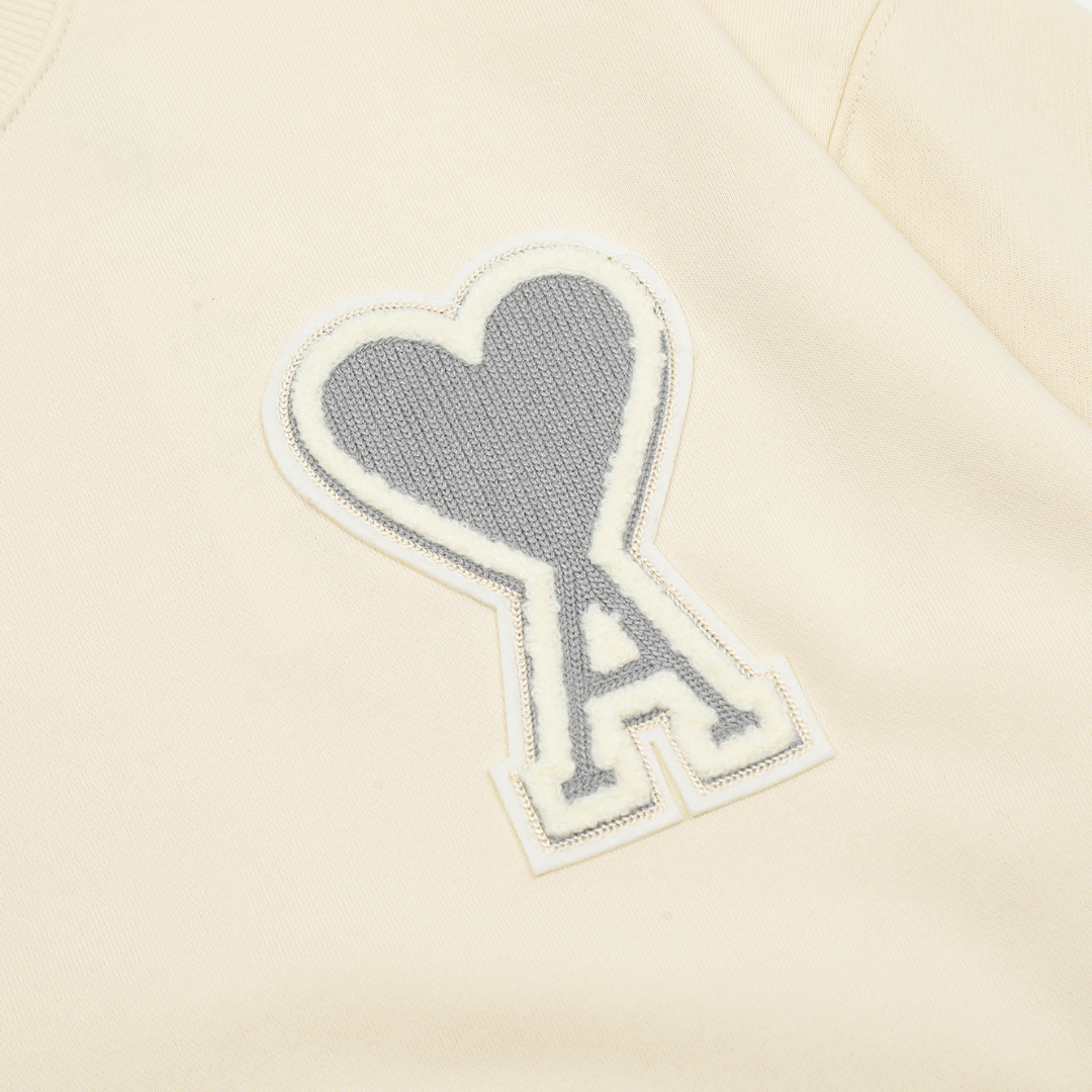 Hochwertiger AMI Paris Unisex Kapuzenpullover – Stilvoller Komfort für jeden Tag