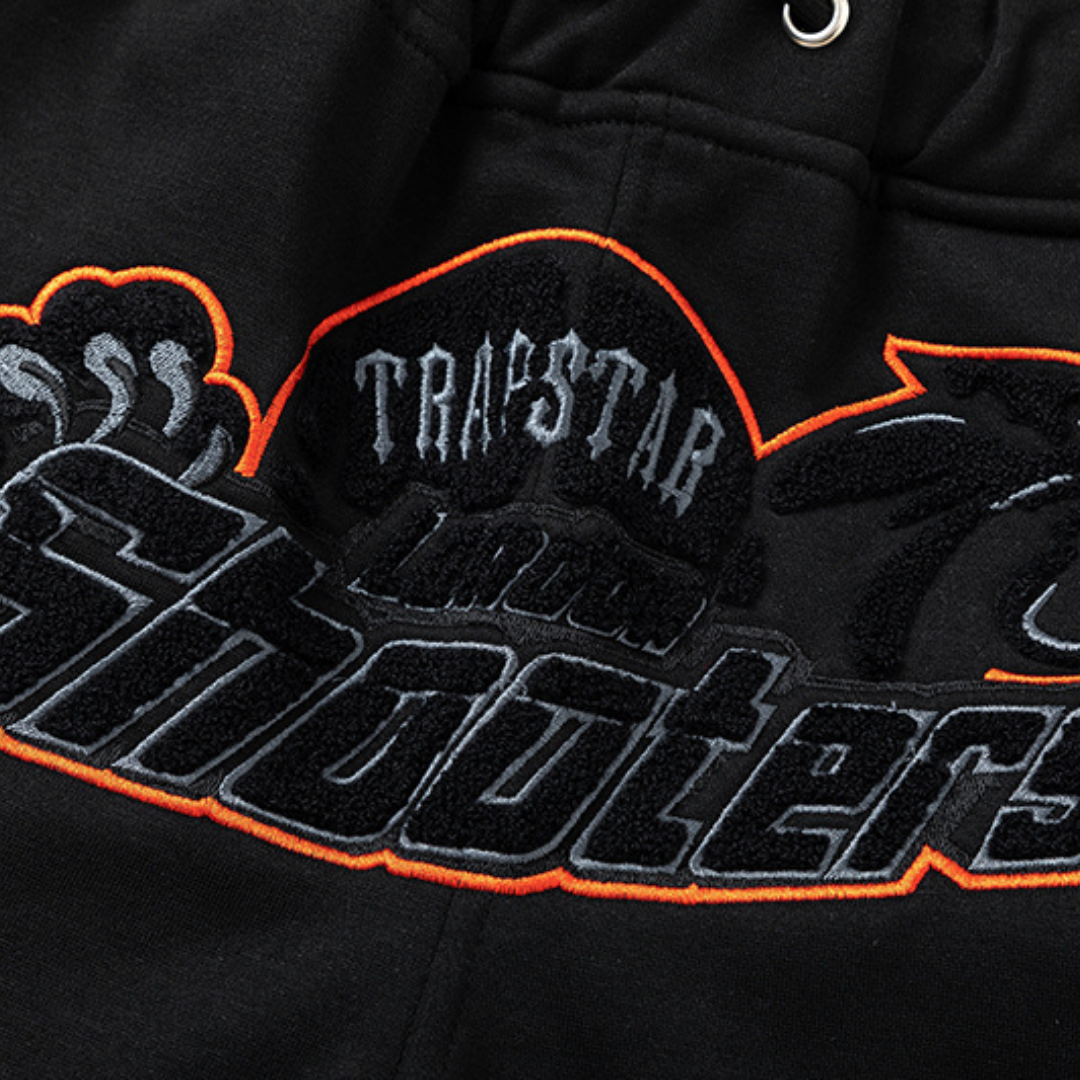 Trapstar Shooters 2.0 Kapuzen-Trainingsanzug Schwarz: Urbaner Streetwear-Style