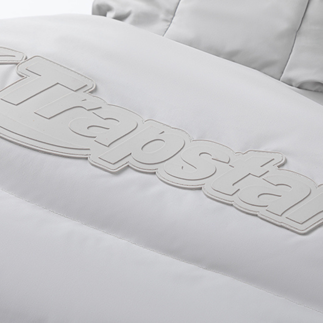 Trapstar Irongate Gradient Secret Jacke – Exklusive Herren Streetwear Pufferjacke