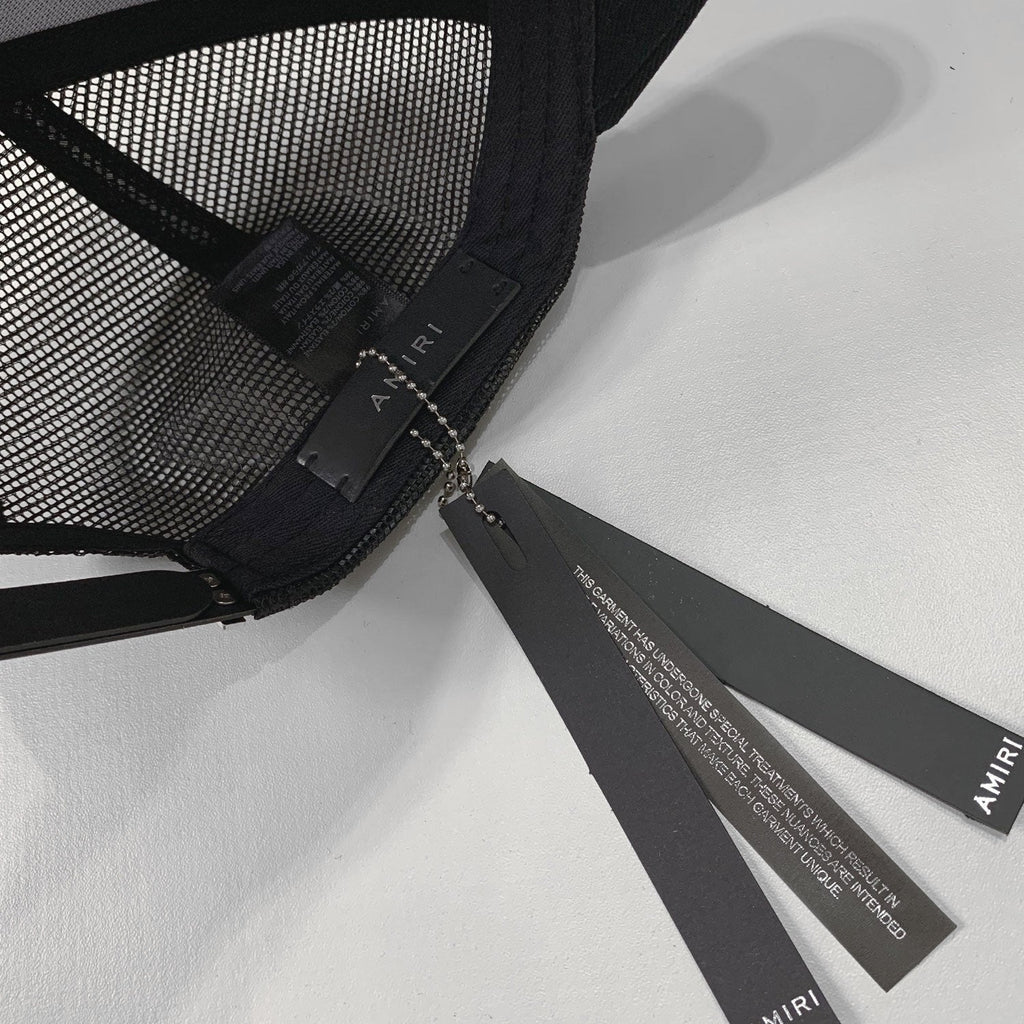 Exklusive Amiri Cap: Stylische Schwarze Kappe für Herren mit Logo-Stickerei