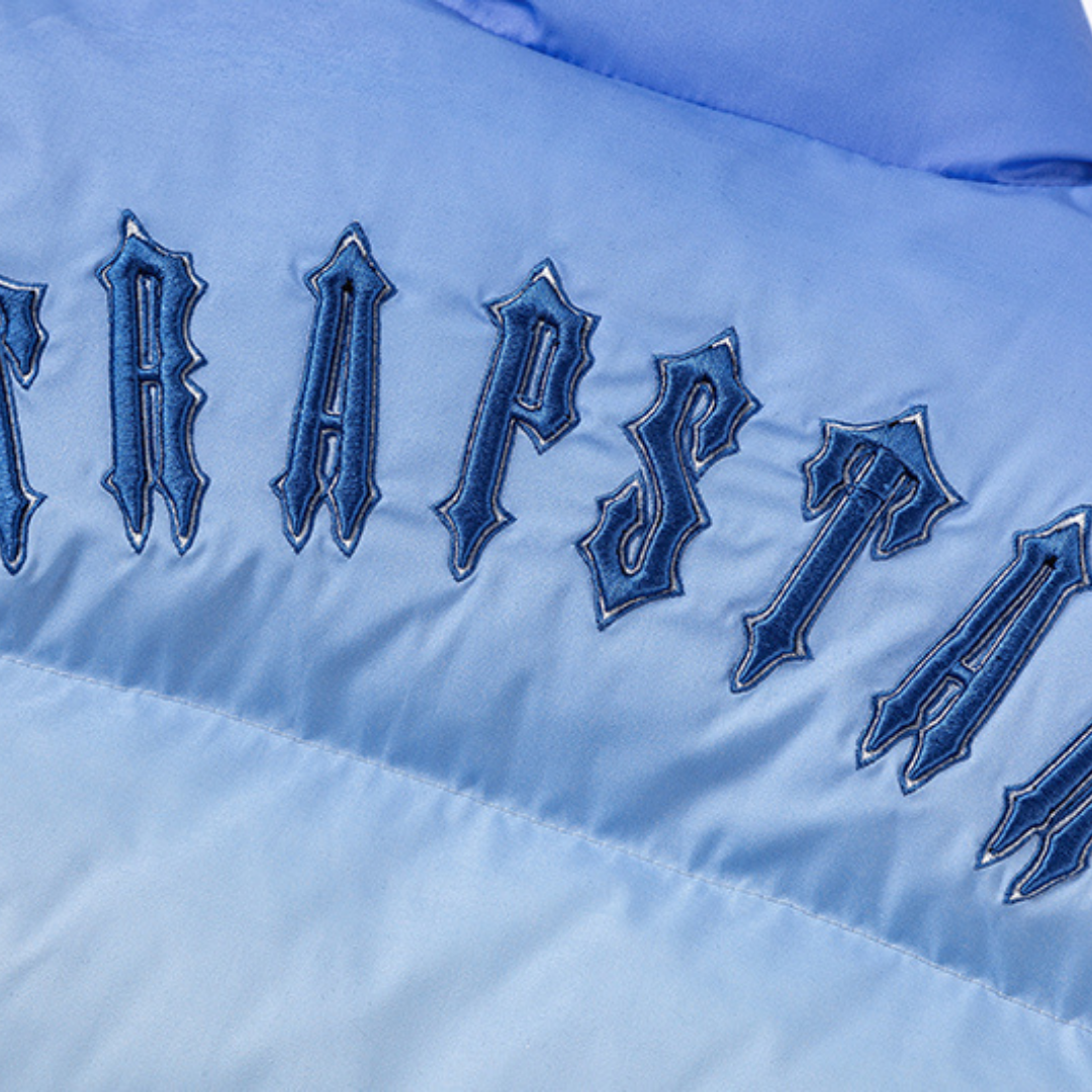 Trapstar Irongate Gradient Blau 2.0 Weste – Stylische Streetwear für deinen Layering-Look