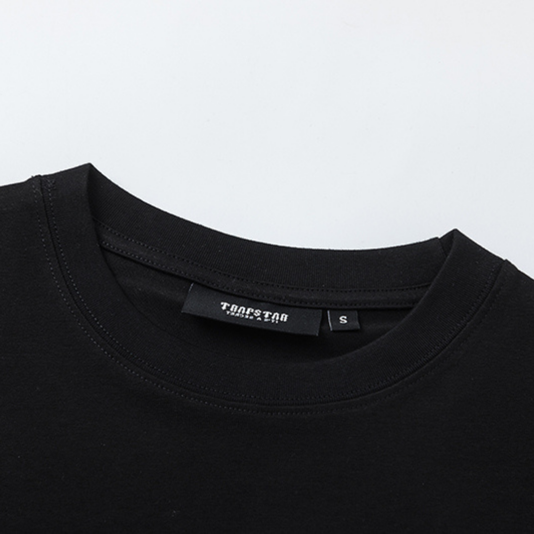 Trapstar Decoded Rose T-Shirt: Lässiges Streetwear Shirt mit Einzigartiger Rosen-Grafik