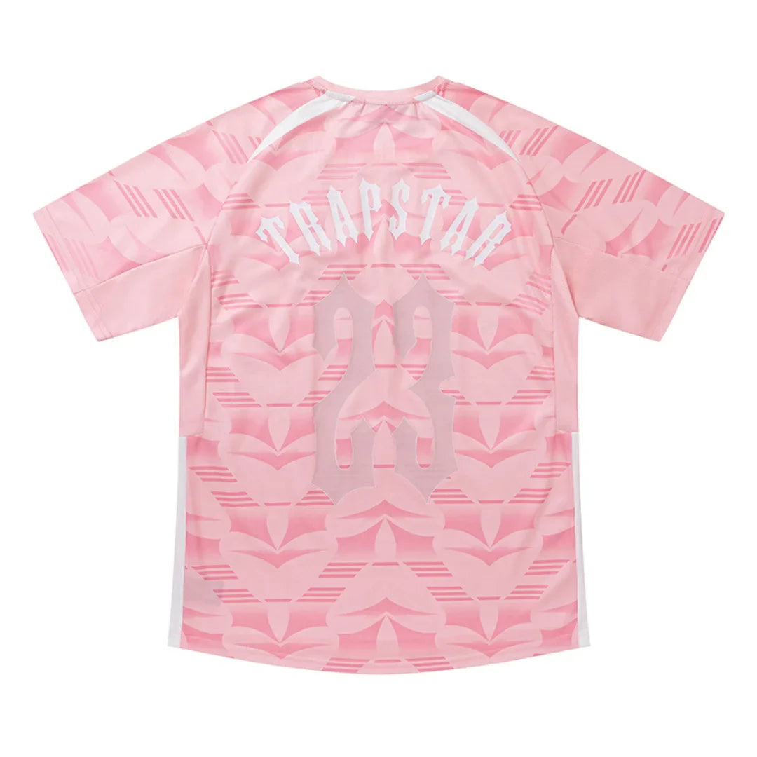 Trapstar Irongate Gradient Pink T-Shirt – Stylisches Herren Streetwear Kurzarm Top