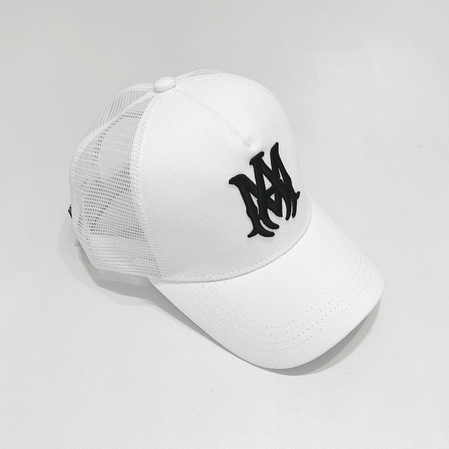 Exklusive Amiri Logo Kappe Weiß/Schwarz – Premium Designer Basecap für Streetwear-Fans