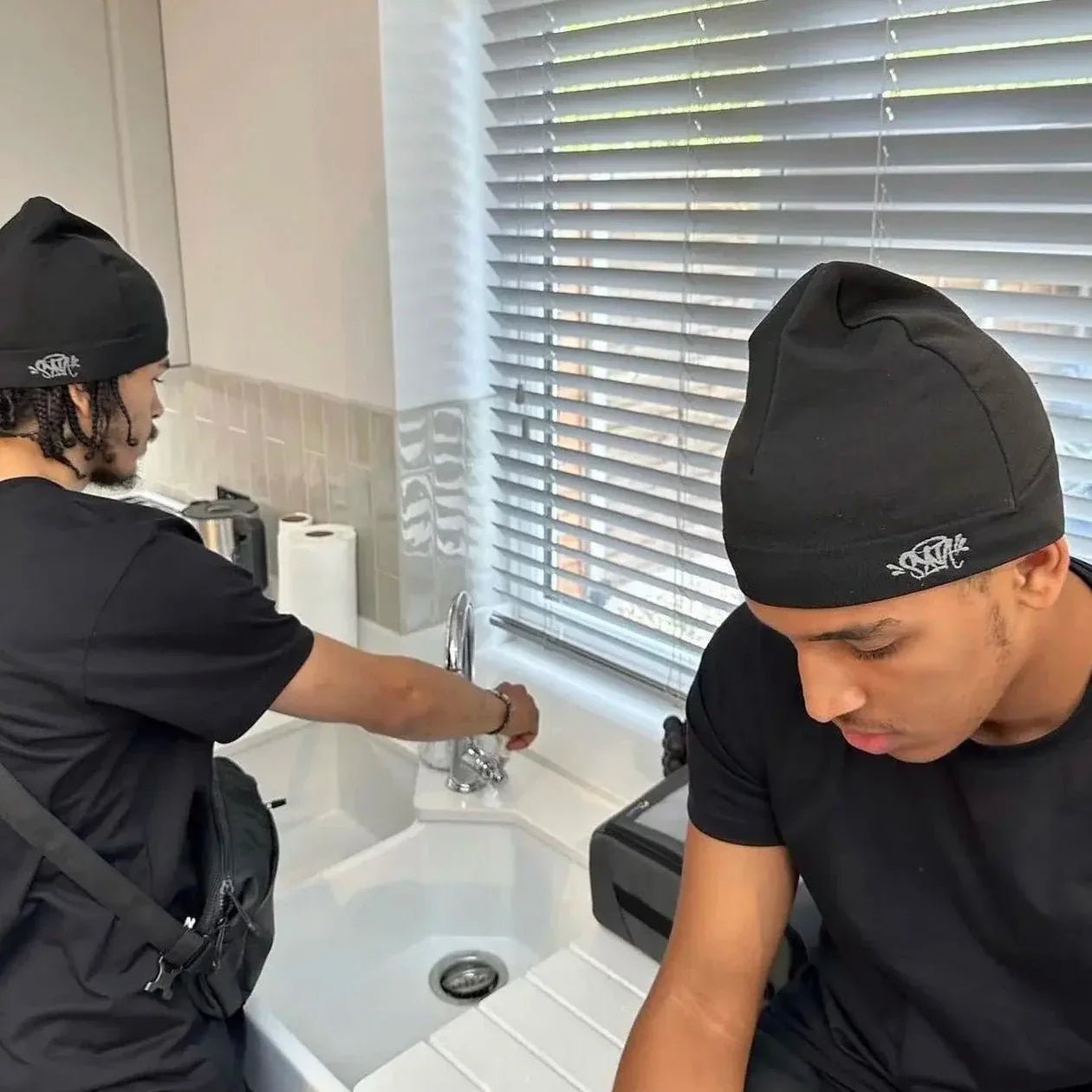 Syna World Totenkopf Mütze – Exklusiver Streetwear Beanie von Central Cee