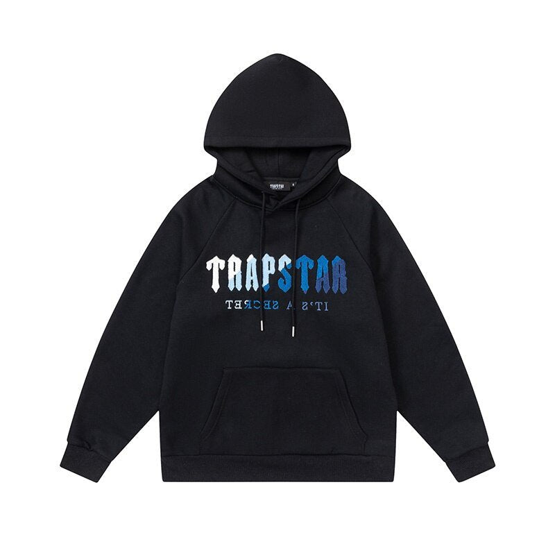Trapstar Decoded Ice Trainingsanzug: Cooler Chenille Streetwear für den urbanen Style