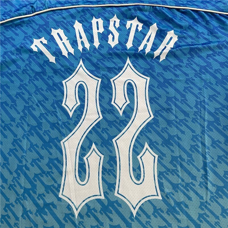 Trapstar Irongate Gradient Blaues T-Shirt – Stylisches Baumwollshirt für Herren