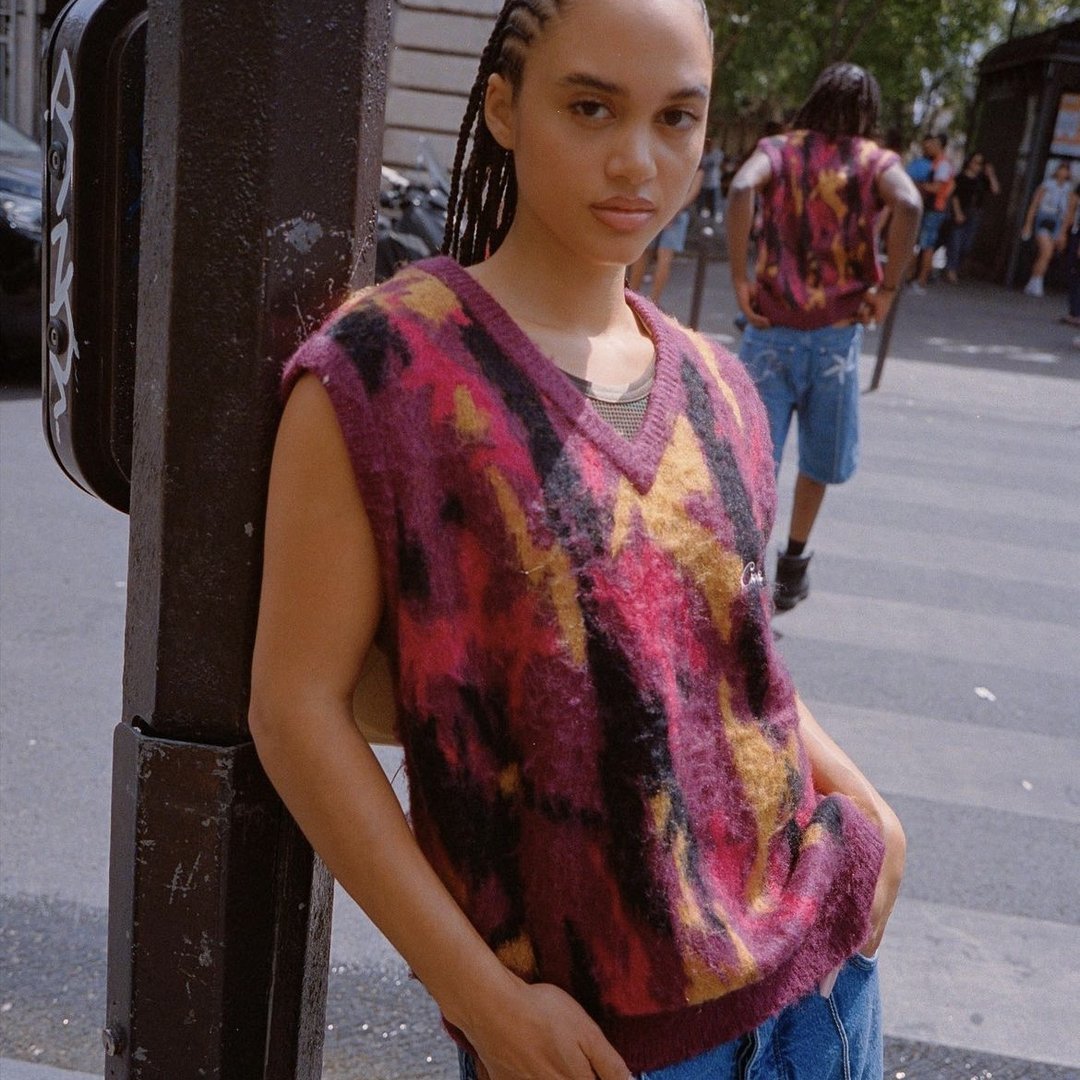 Corteiz Rote Camo Sweater Weste: Stylisch, Bequem, Exklusiv für Streetwear Liebhaber