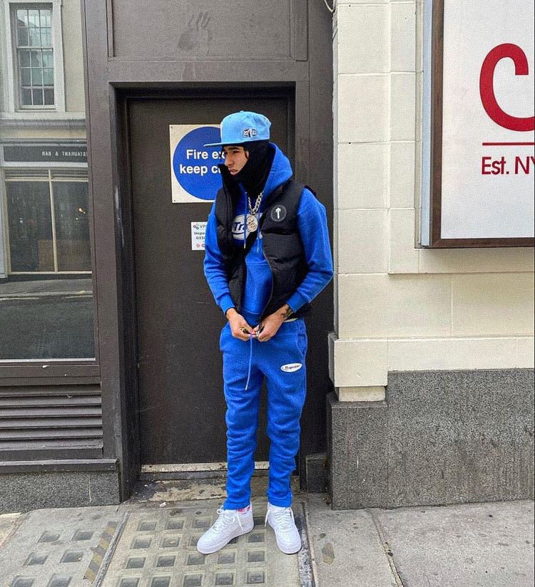 Trapstar Irongate Schwarze Steppweste: Stylisch, Streetwear, Warm & Modern