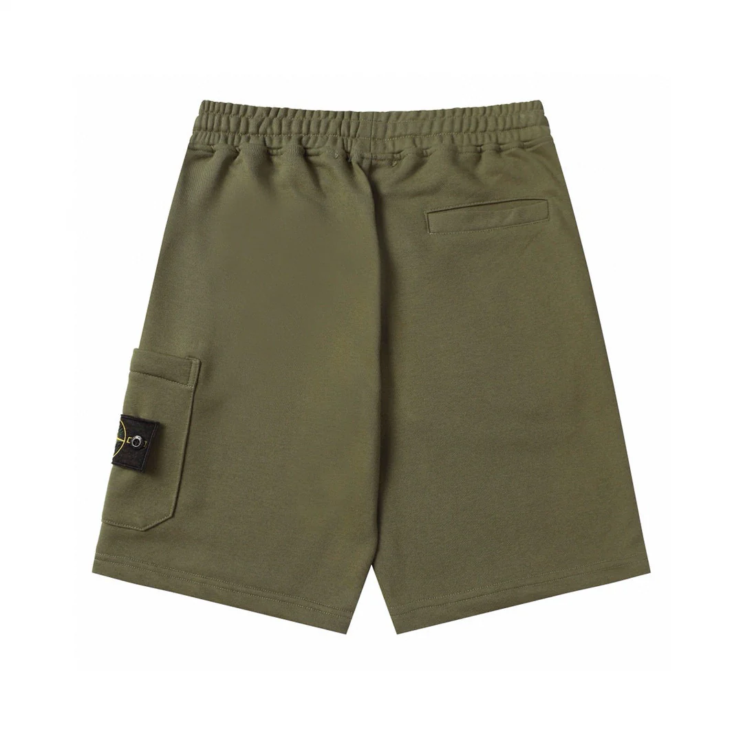 Stone Island Monochromatische Shorts: Stylische Herren-Kurzhose für Sommer & Freizeit