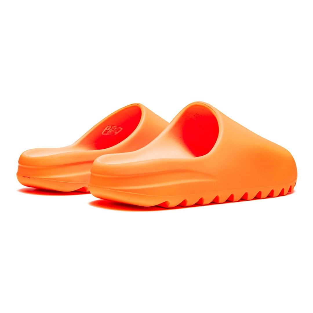 Adidas Yeezy Slides Enflame Orange: Leichte, bequeme EVA-Schaum Sandalen, rutschfest und stylisch