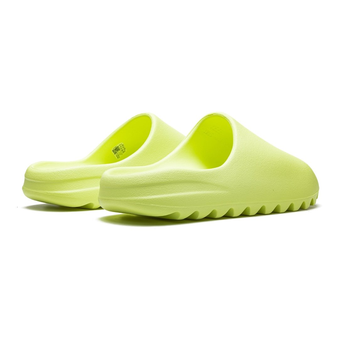 Adidas Yeezy Slide 'Glow Green 2022': Leichte, bequeme Neon-Pantolette für maximalen Komfort